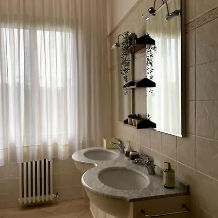 Casa Isore Con 3 Da Letto Pesaro